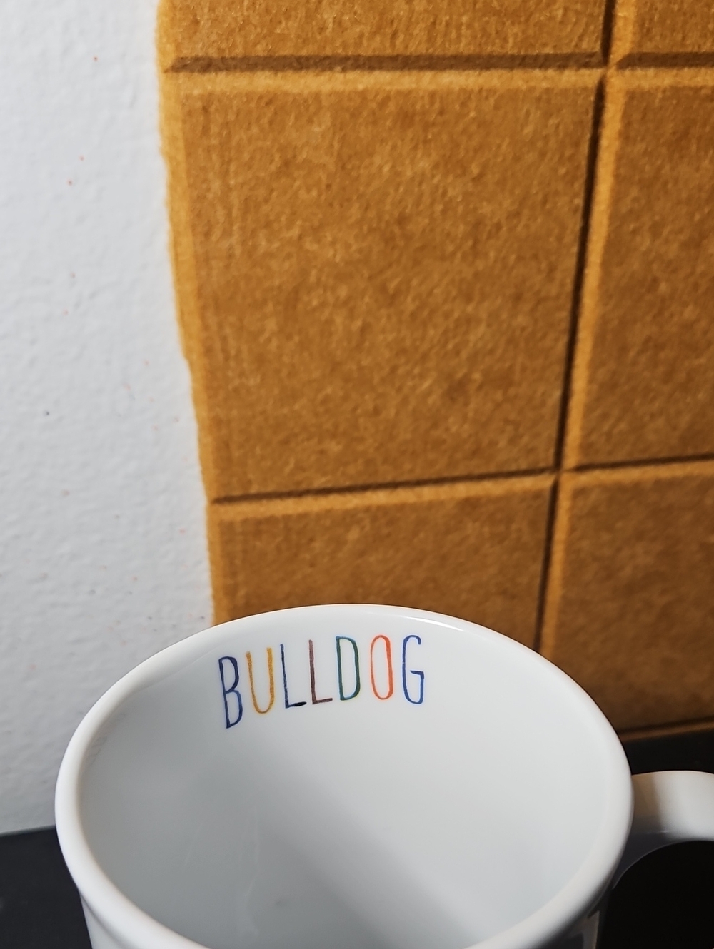 Bulldog Mug - Picture 3 of 4